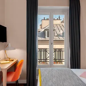 **** Hotel Le Mareuil Francia